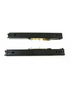 Double universal seat rails with adjustment