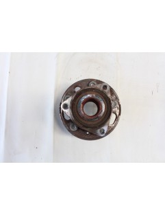 Rear right hub Camaro SS 2016+