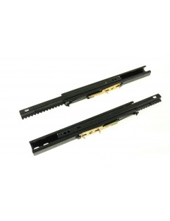 Double universal seat rails with adjustment